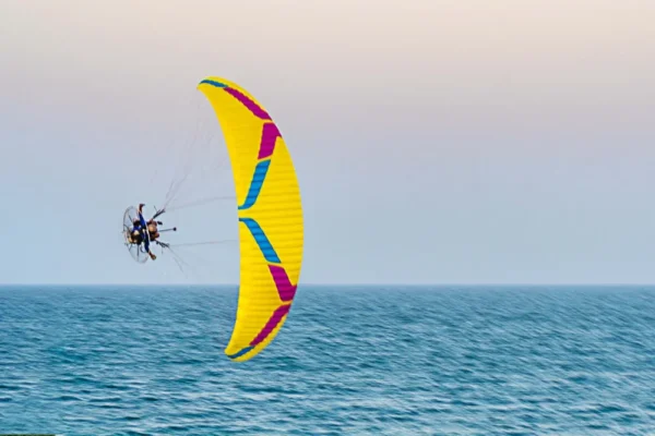 Ozone Freeride 2 Paraglider - Image 2